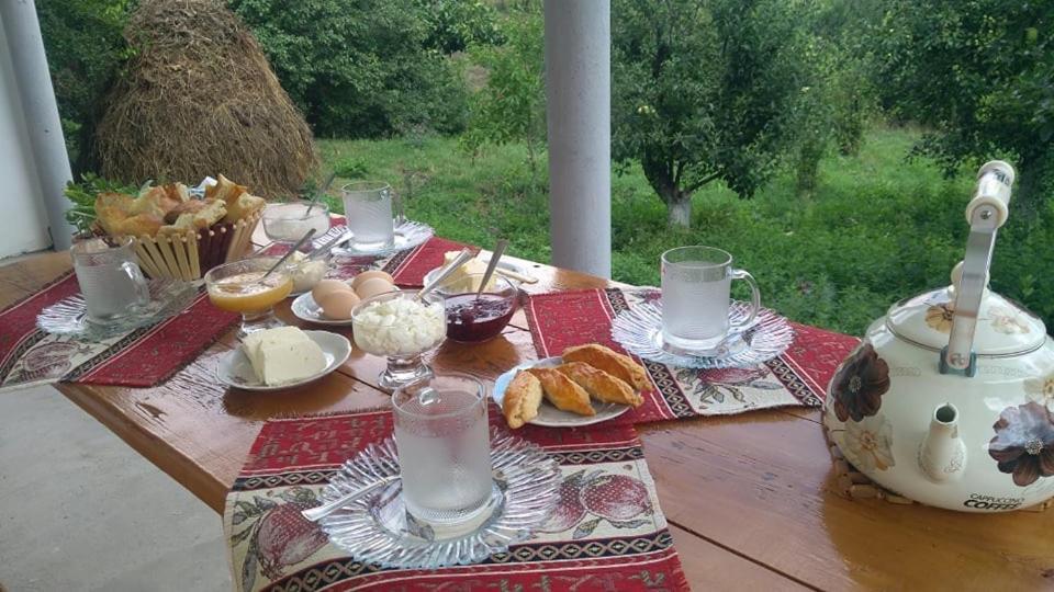 Amoj B&B And Guest House ألافيردي المظهر الخارجي الصورة