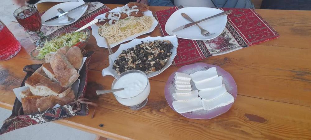 Amoj B&B And Guest House ألافيردي المظهر الخارجي الصورة