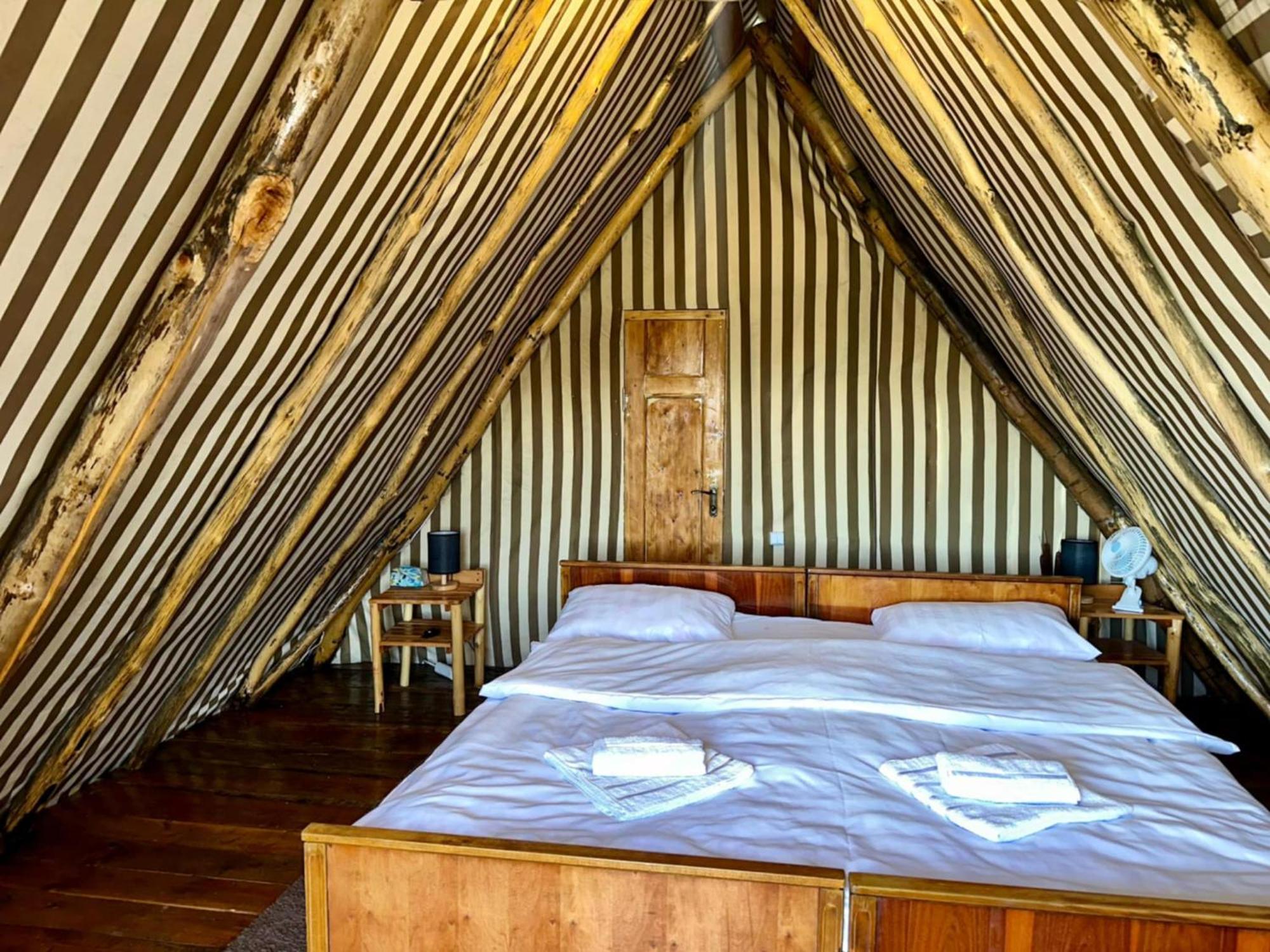 Amoj B&B And Guest House ألافيردي المظهر الخارجي الصورة