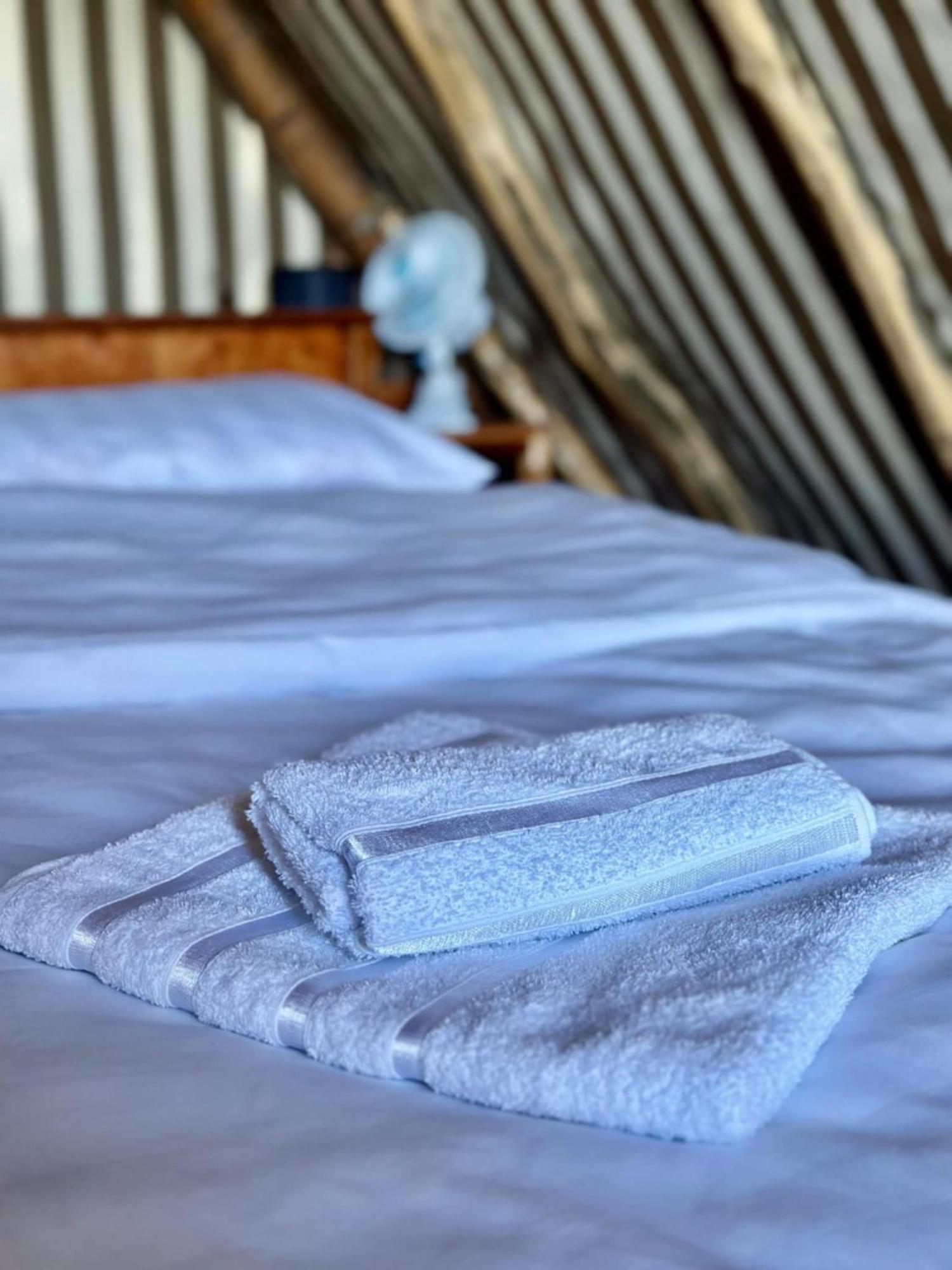 Amoj B&B And Guest House ألافيردي المظهر الخارجي الصورة